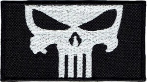 PUNISHER naszywka czarna  90x50 mm haft biały rzep