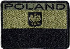 POLSKA Flaga POLAND wersja polowa khaki 82x58 mm naszywka haft rzep