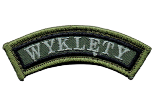 WYKLĘTY łuczek na ramię kamuflaż khaki naszywka naramienna haft rzep