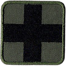 KRZYŻ MEDYCZNY apteczka 50x50 mm naszywka olive green  haft czarny rzep